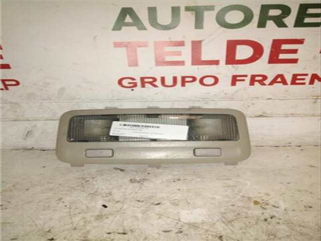 Luz Central de Freno Toyota Avensis 1.8