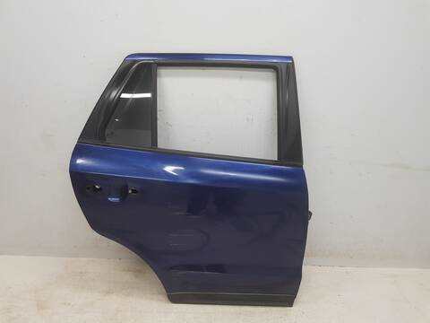 Puerta Trasera Derecha Hyundai Santa Fe 2.2 CRDI COMFORT FULL 4WD)