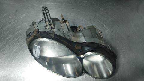 Foto 4ª: Faro Derecho Mercedes Clase C 160 200 COMPRESSOR 209.342) COUPE 163CV 120KW [M271940] (2003)