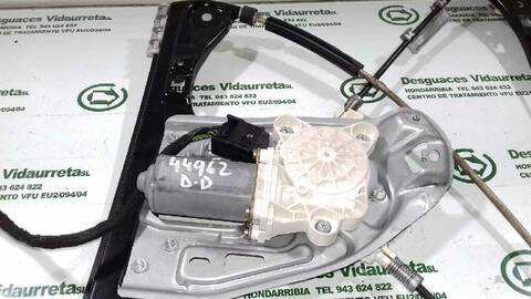 Foto 2ª: Elevalunas Eléctrico Delantero Derecho Mercedes Clase E 180 3.0 CDI CAT BERLINA 190CV 140KW [642920] (2006)