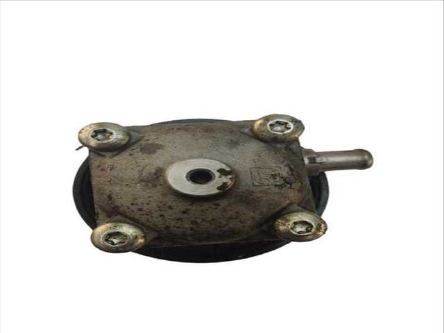 Foto 2ª: Bomba de Direccion Volkswagen Polo 1.4 TDI (2001)