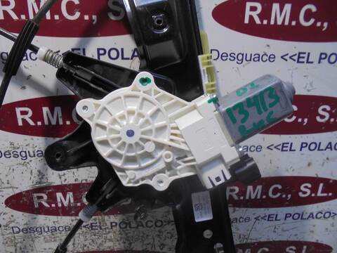 Foto 4ª: Elevalunas Eléctrico Delantero Izquierdo Ford Focus TREND 101CV 74KW [M2DC] (2018)