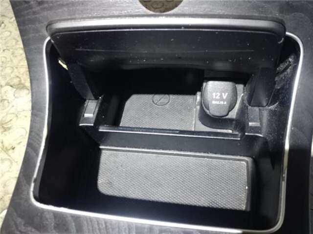 Foto 3ª: Consola Central Mercedes Clase C 160 2.1 C 220 D (205.304) [2.1 LTR. - 125 KW CDI CAT] [651.921]