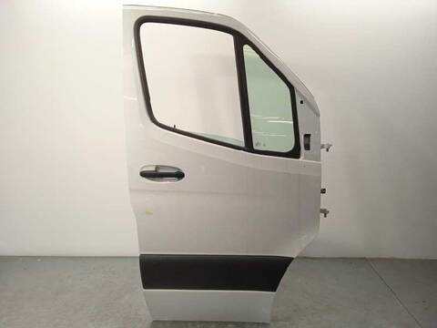 Puerta Delantera Derecha Mercedes Sprinter 419 CDI RWD 907.643 907.645 907.647) 190CV 140KW FURGONETA