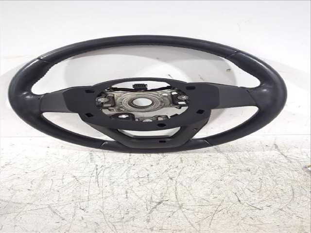 Foto 2ª: Volante Toyota Yaris 1.5 HYBRID MXPH11) 92CV [M15A-FXE] (2020)