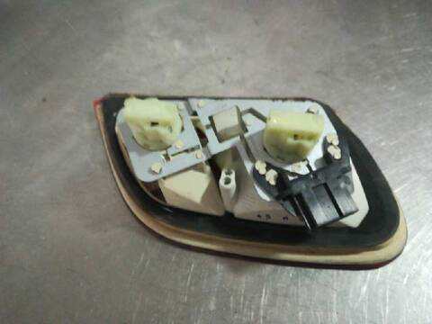 Foto 2ª: Piloto Trasero Izquierdo Mercedes Clase C 160 279CV 205KW (1998)