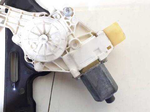 Foto 3ª: Elevalunas Eléctrico Delantero Izquierdo Bmw Serie 1 114 116I BERLINA 116CV 85KW [N45B16A] (2004)