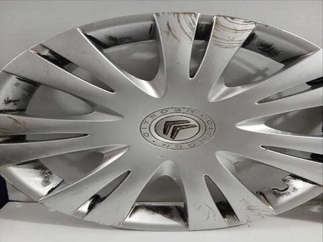 Foto 3ª: Tapacubos Citroen C4 1.6 HDI 109CV [9HY (DV6TED4) 9HZ (DV6TED4)] (2006)