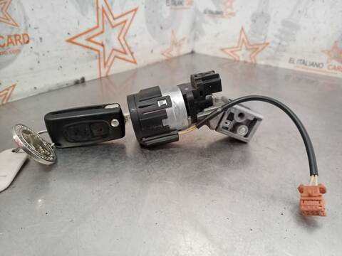 Foto 3ª: Antirrobo Peugeot 308 SPORT 90CV 66KW [9HZ] (2008)