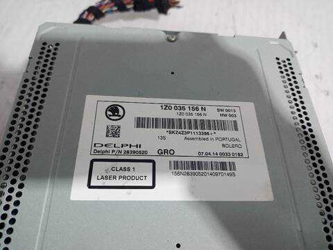 Foto 3ª: Pantalla Multifuncion Skoda Yeti ACTIVE 105CV [CBZB] (2009)