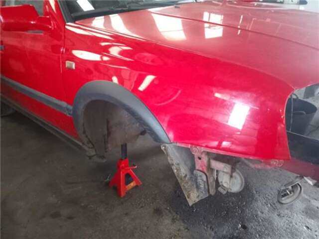 Aleta Delantera Derecha Volkswagen Golf 1.9 S [1.9 LTR. - 55 KW TURBODIESEL CAT (AAZ)]