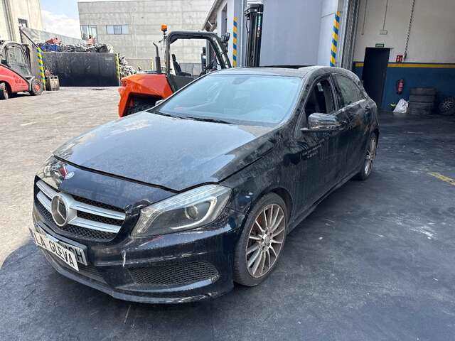 Aleta Delantera Izquierda Mercedes Clase A 140 A 200 CDI 136CV 0CV
