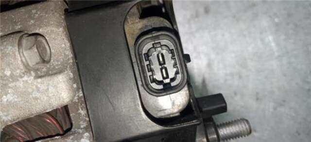 Foto 3ª: Alternador Opel Astra 2.0 COSMO [2.0 LTR. - 118 KW 16V CDTI] [A20DTH]