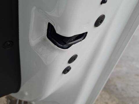 Cerradura Puerta Delantera Derecha Peugeot 208 BUSINESS LINE 68CV 50KW