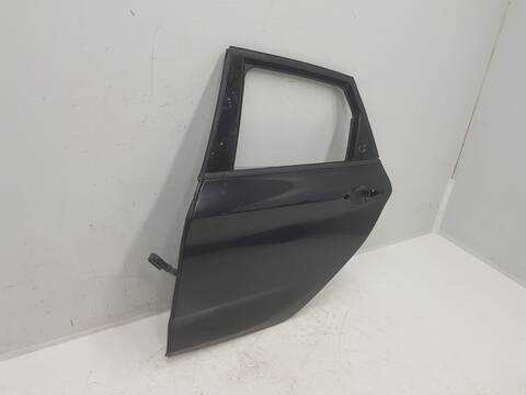 Foto 2ª: Puerta Trasera Izquierda Bmw Serie 2 215 218D (2014)