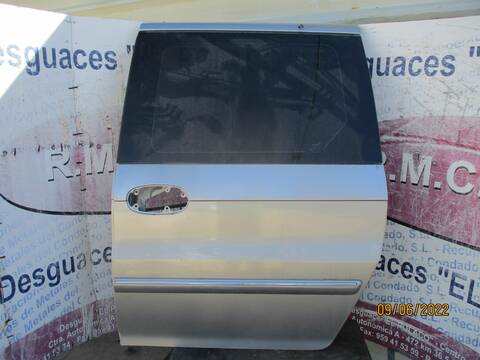 Puerta Lateral Corredera Izquierda Kia Carnival 2.9 CDRI EX 144CV 106KW