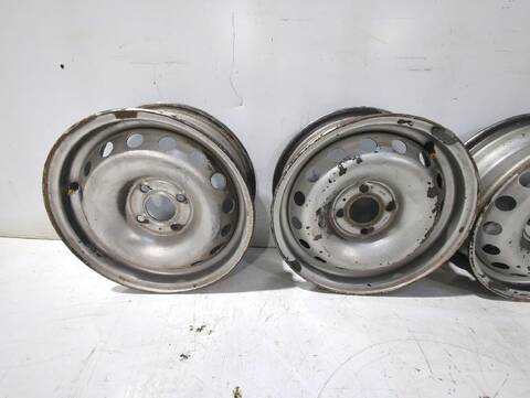 Foto 3ª: Juego LLantas Renault Kangoo EXPRESSION 64CV (1997)