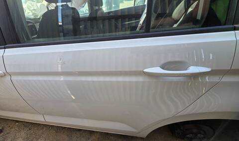 Foto 2ª: Puerta Trasera Izquierda Volkswagen Touran DGDA AUT. (2019)