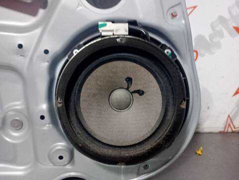 Foto 4ª: Elevalunas Eléctrico Delantero Izquierdo Kia Carens CONCEPT 140CV 103KW [D4EA] (2007)