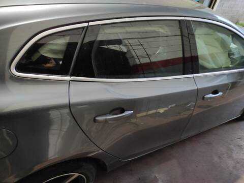 Puerta Trasera Derecha Volvo V40 D4204T9