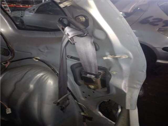 Cinturón Trasero Derecho Renault Scenic 1.6 16V (JA0B. JA04. JA11) I (JA...)(1999-_)