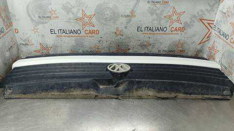 Foto 4ª: Rejilla Delantera Volkswagen Transporter COMBI L 60CV 44KW FURGONETA (1999)