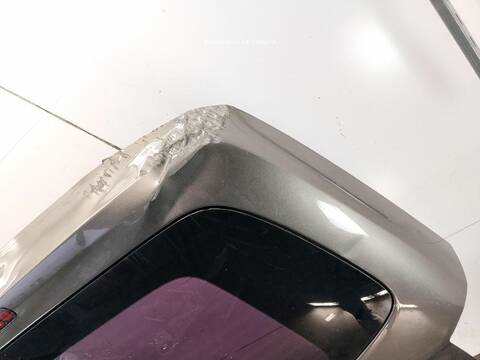 Foto 2ª: Portón Mercedes Clase V 200 VERSION INDEFINIDA (2014)