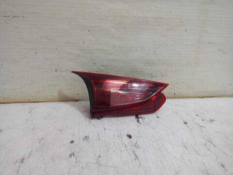 Piloto Portón Izquierdo Mazda 3 CENTER-LINE 150CV