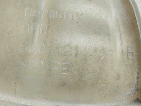 Foto 3ª: Deposito Expansion Seat Ibiza 1.6 TDI 105CV 77KW [CAY] (2010)