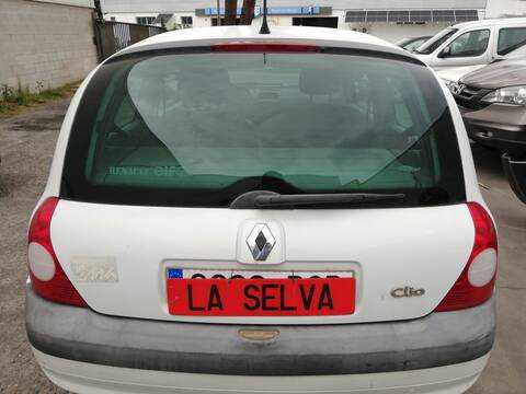 Portón Renault Clio D7F726