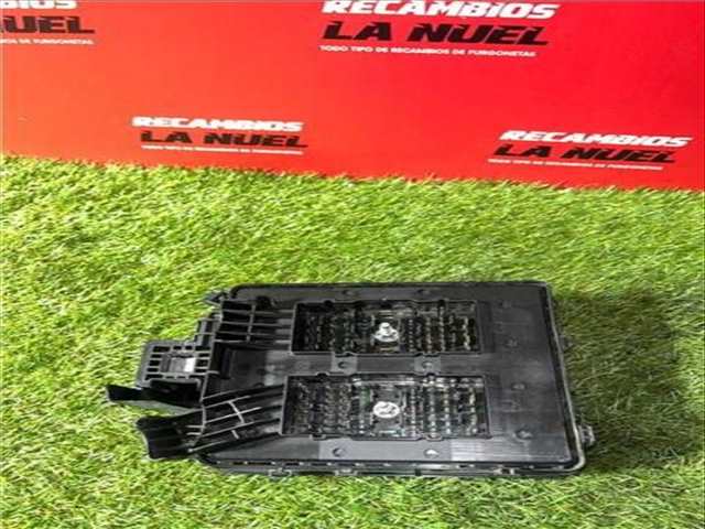 Foto 3ª: Caja Reles Fusibles Ford Transit 2.0 320 L1 TRANSIT TREND [2 0 LTR. - 96 KW TDCI CAT] 131CV [BKFA] (2019)