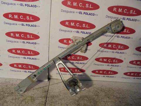 Elevalunas Manual Trasero Derecho Volkswagen Polo 1.4 BERLINA 60CV 44KW