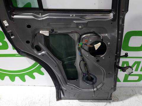 Foto 2ª: Puerta Trasera Izquierda Land Rover Range 3.6 TD V8 272CV 200KW [368DT] (2007)