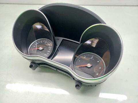 Foto 3ª: Cuadro de Instrumentos Mercedes Clase X 250 D EDITION PROGRESSIVE DOPPELKABINE 470.230) 190CV 140KW BM 470) (2017)