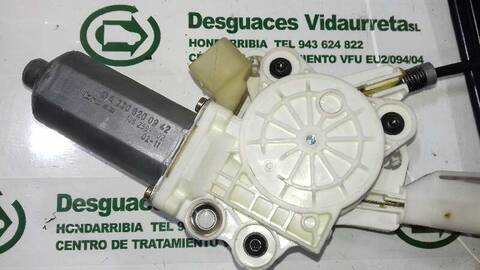 Foto 3ª: Elevalunas Eléctrico Delantero Derecho Mercedes Clase C 160 270 CDI 209.316) COUPE 170CV 125KW [612967] (2002)