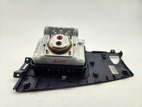 Foto 4ª: Airbag Delantero Derecho Mitsubishi Outlander 2.2 DI-D KAITEKI PLUS 156CV 115KW [4HN] (2009)