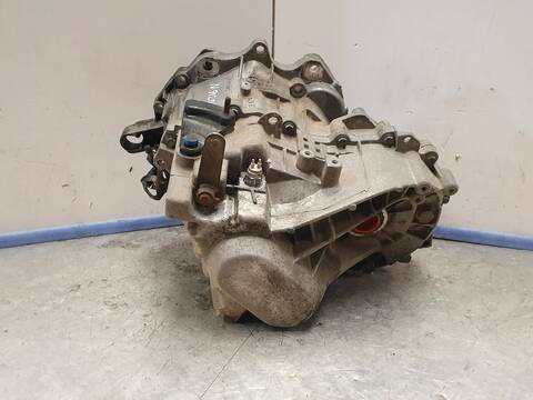 Foto 3ª: Caja Cambios Volvo 850 TDI BERLINA 140CV 103KW [D5252T] (1996)