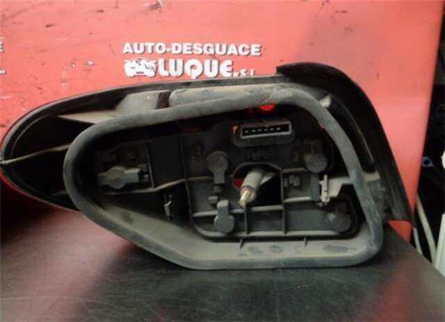 Foto 2ª: Piloto Trasero Derecho Citroen Xsara 1.4 I [KFX (TU3JP)]