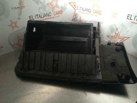 Foto 4ª: Guantera Fiat Doblo EASY 120CV 88KW [940C1000] (2016)