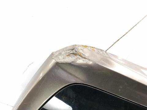 Foto 3ª: Portón Mercedes Clase V 200 VERSION INDEFINIDA (2014)