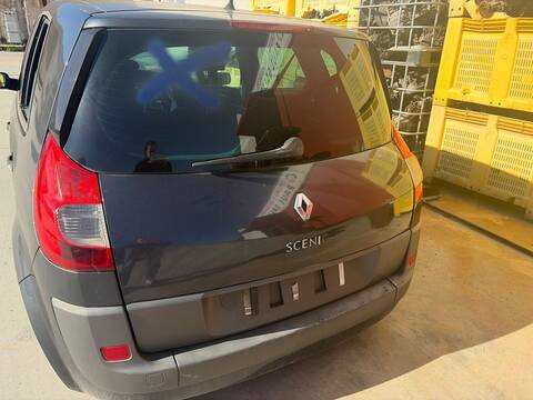 Foto 2ª: Portón Renault Scenic K4M 97 JM) (2005)