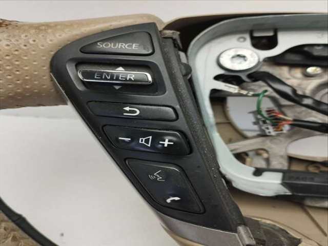 Foto 3ª: Volante Nissan Murano EXECUTIVE 256CV 188KW [VQ35DE] (2010)