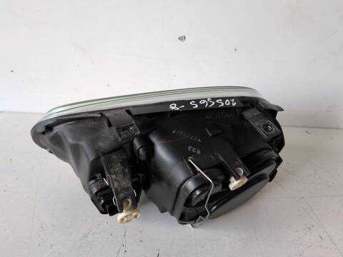 Foto 3ª: Faro Derecho Volkswagen Golf BERLINA 1.9 TDI 90CV (2000)