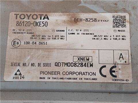 Foto 3ª: Sistema Audio Radio CD Toyota Hilux 2.4 DOBLE CABINA DLX 4X4 150CV 110KW [2GD-FTV] (2017)