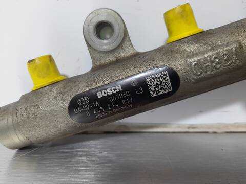 Foto 3ª: Rampa Inyectora Peugeot 307 XS 90CV 66KW [RHY] (2005)