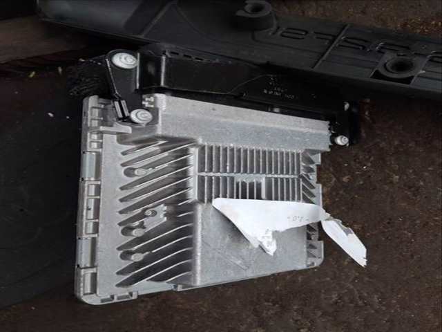 Centralita Motor ECU Audi A4 3.2 FSI V6 255 CV 188KW