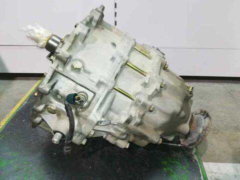 Foto 2ª: Caja Transfer Nissan Patrol 2.7 TD 116CV 85KW (1989)