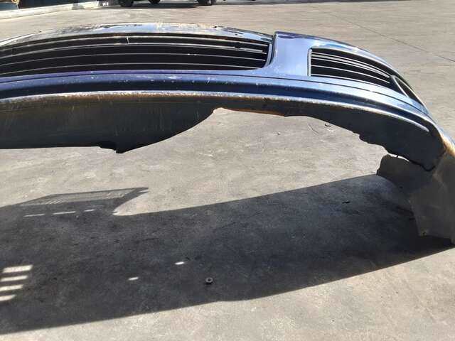 Foto 3ª: Paragolpes Delantero Volkswagen Golf 2.0 TDI 170CV [BMN] (2007)