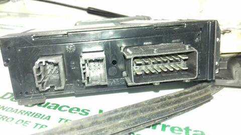 Foto 3ª: Elevalunas Eléctrico Delantero Izquierdo Citroen C8 2.0 HDI FAP CAT 107CV 79KW [RHT] (2002)