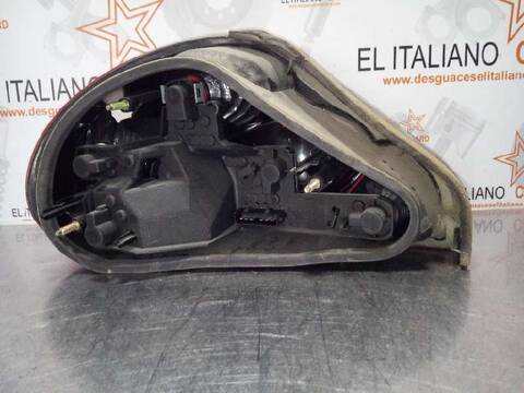 Foto 2ª: Piloto Trasero Derecho Jaguar X Type 2.0 D EXECUTIVE 130CV 96KW [FMBA] (2006)